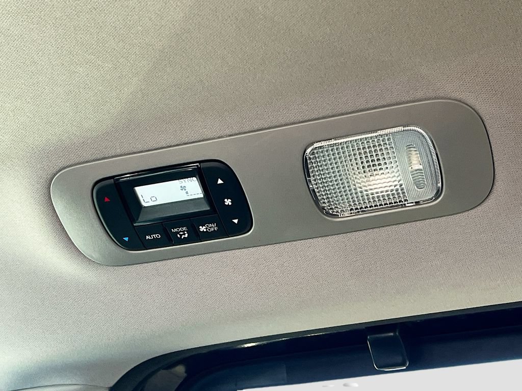 Used 2024 Honda Odyssey EX-L image 25