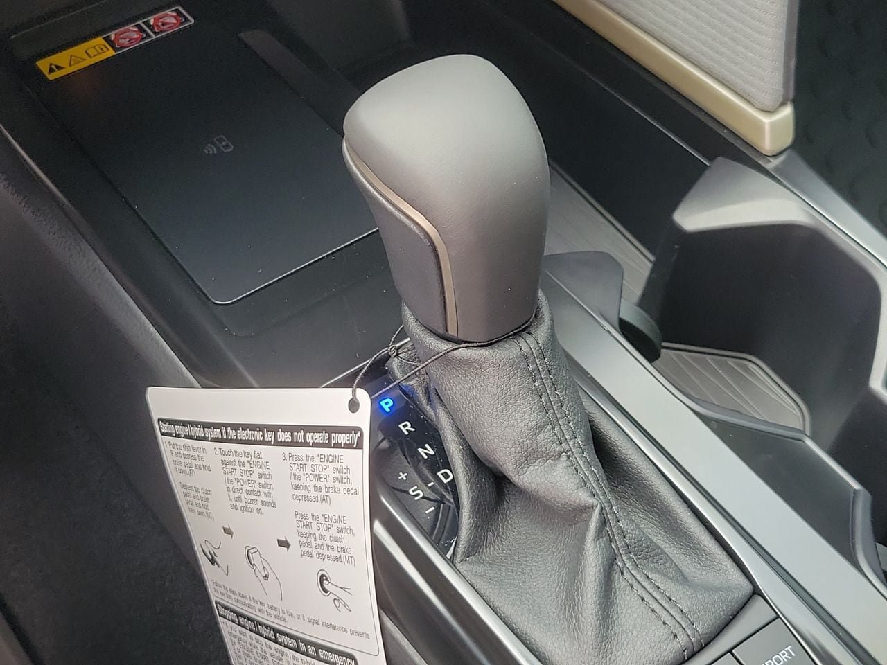 Used 2026 Toyota Camry SE FWD image 28
