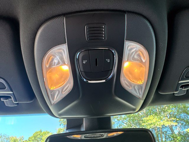 Used 2025 Jeep Compass Limited AWD/4WD image 21