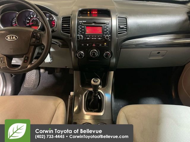 Used 2011 Kia Sorento 2WD image 13