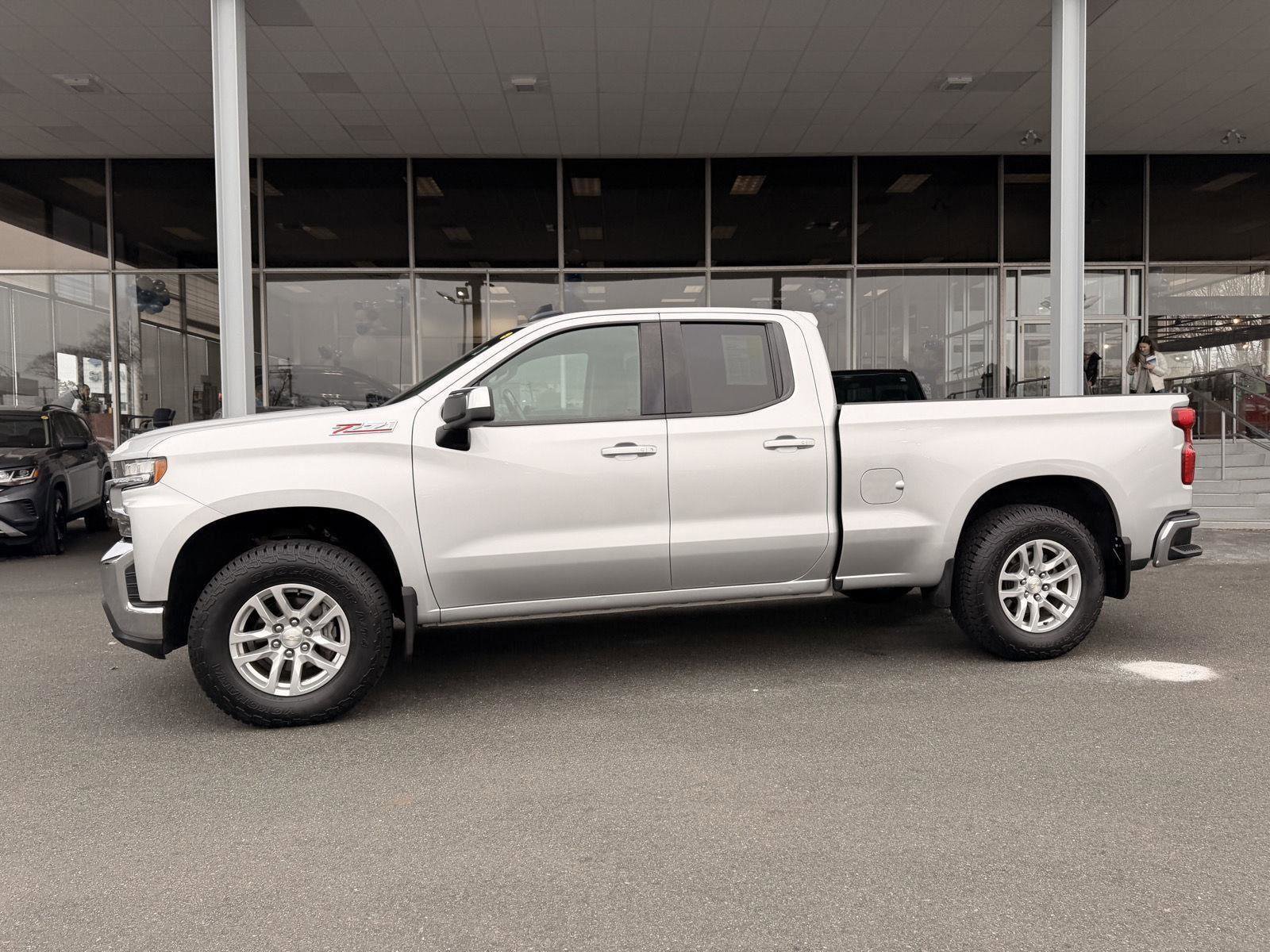 Used 2019 Chevrolet Silverado 1500 LT w/ All-Star Edition AWD/4WD video 1