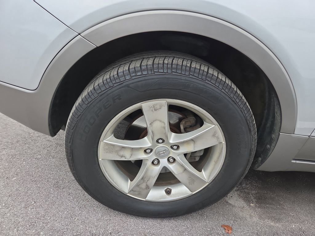 Used 2011 Hyundai Veracruz Limited image 9