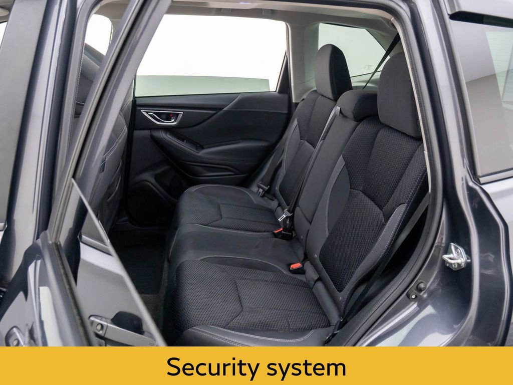 Used 2023 Subaru Forester Premium image 16