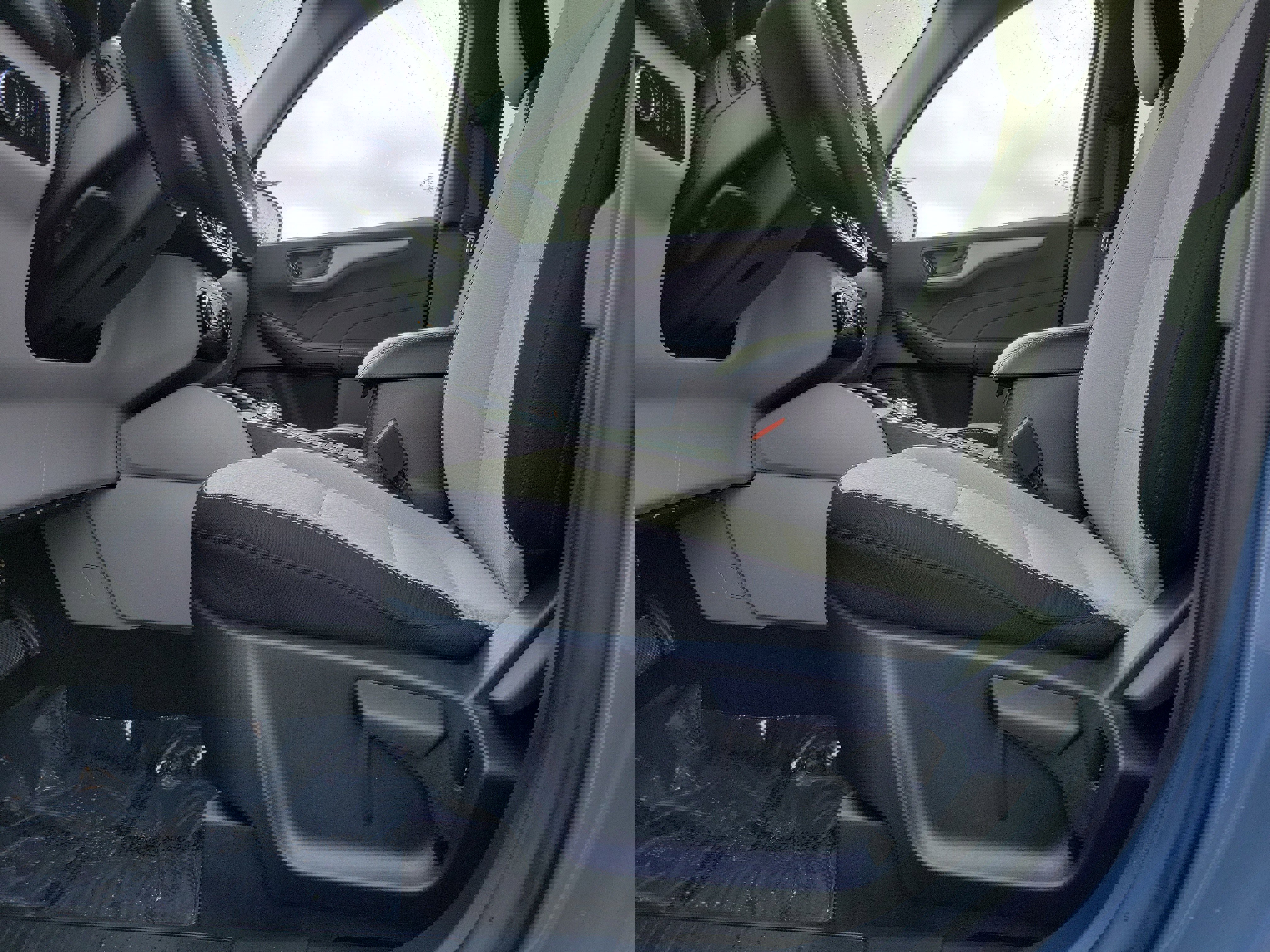 Used 2025 Ford Escape Active image 16