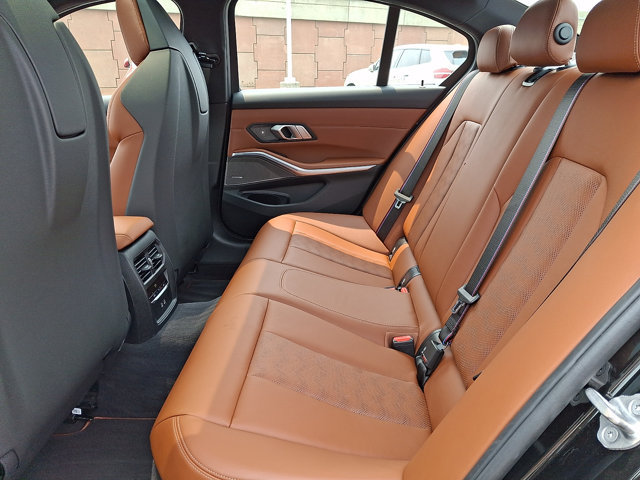 Used 2021 BMW M3 Competition w/ Executive Package RWD image 10