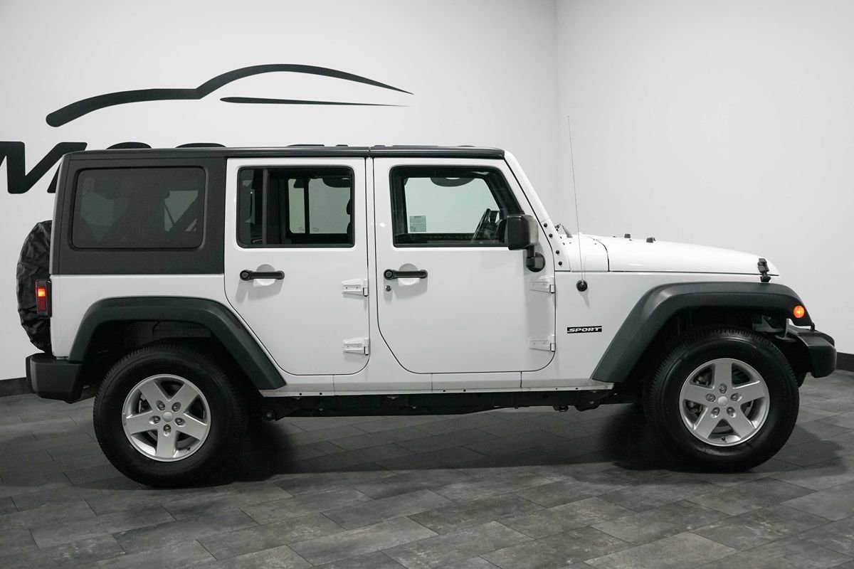 Used 2015 Jeep Wrangler Unlimited Sport w/ Quick Order Package 24S AWD/4WD image 8