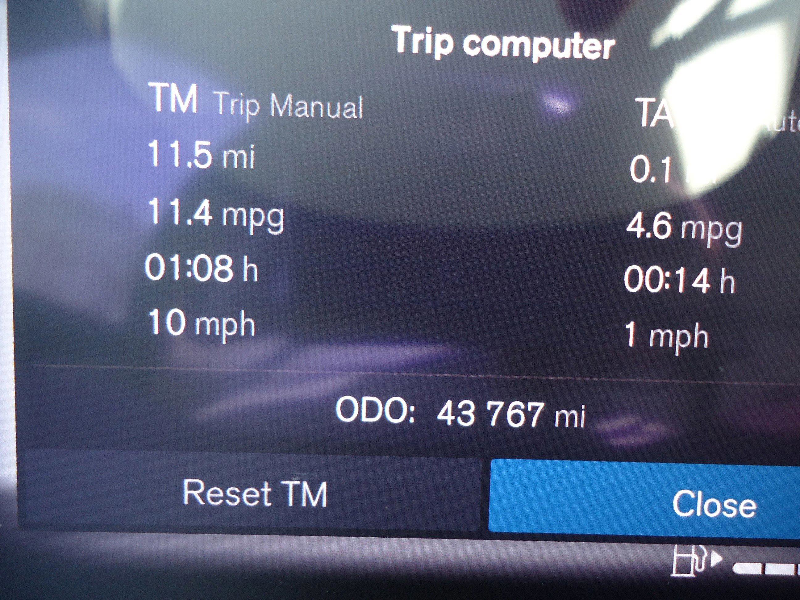 Used 2022 Volvo XC60 B5 Inscription w/ Advanced Package image 13