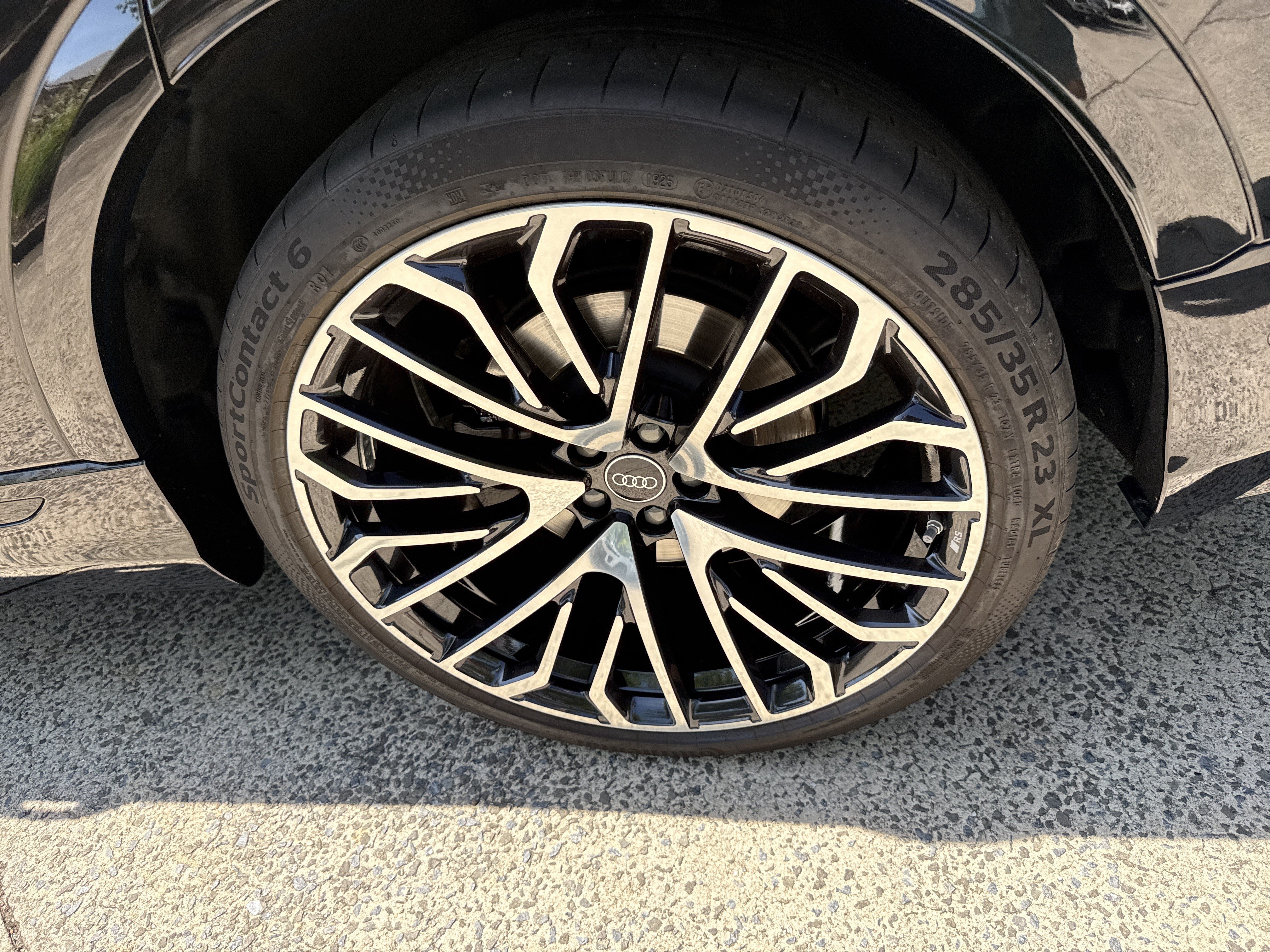 Used 2024 Audi SQ8 Prestige AWD/4WD image 19