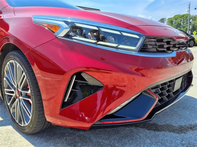 Used 2022 Kia Forte GT w/ GT Technology Package image 9