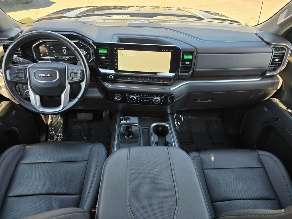 Certified 2023 GMC Sierra 1500 SLT w/ SLT Convenience Package image 5