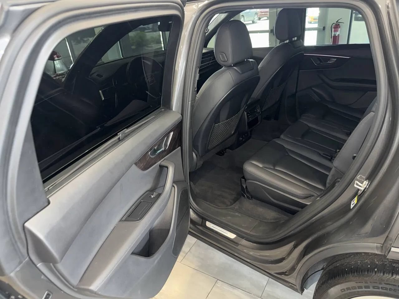 Used 2023 Audi Q7 3.0T Premium Plus AWD/4WD image 15