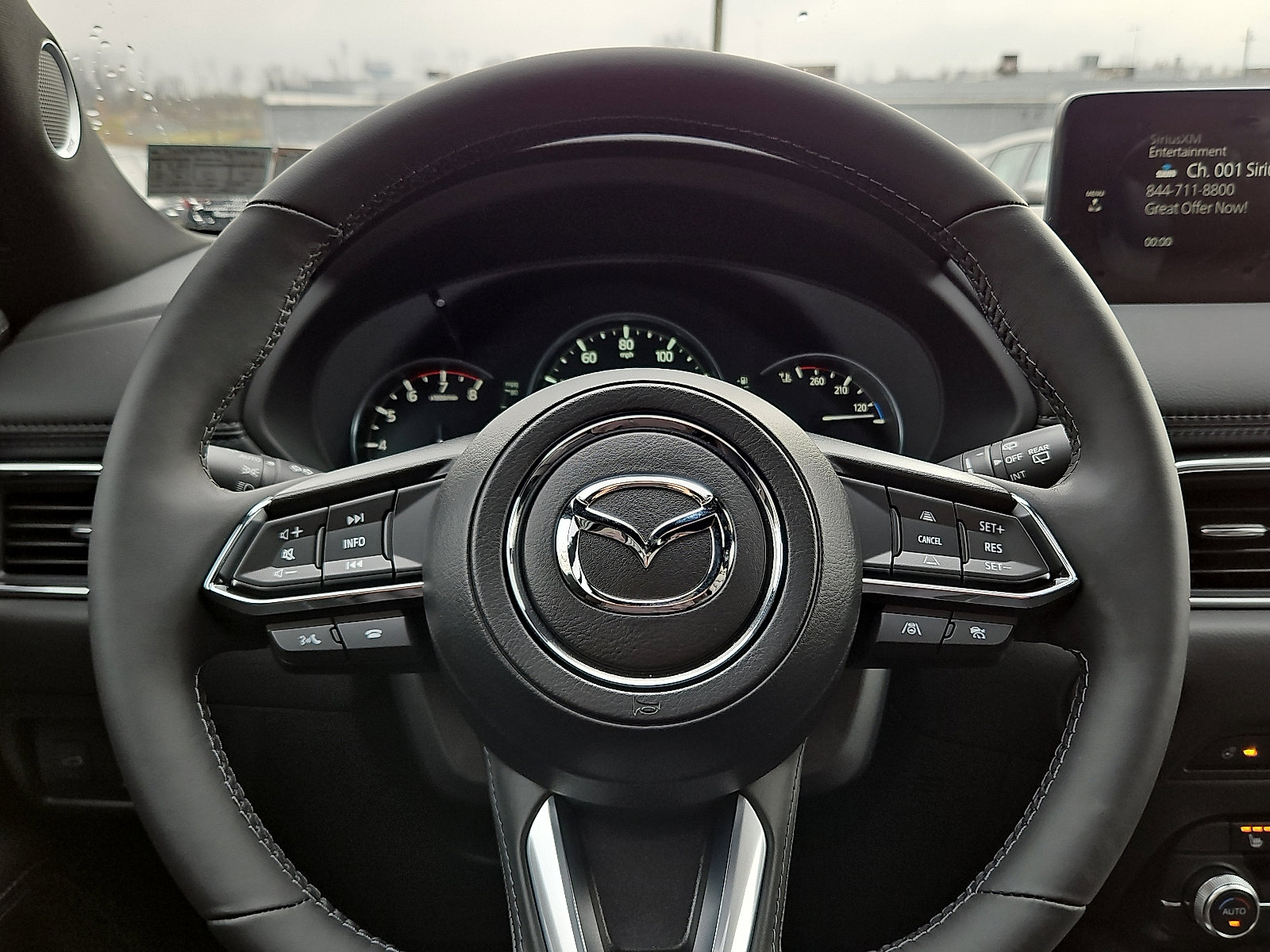 New 2025 MAZDA CX-5 Signature image 18