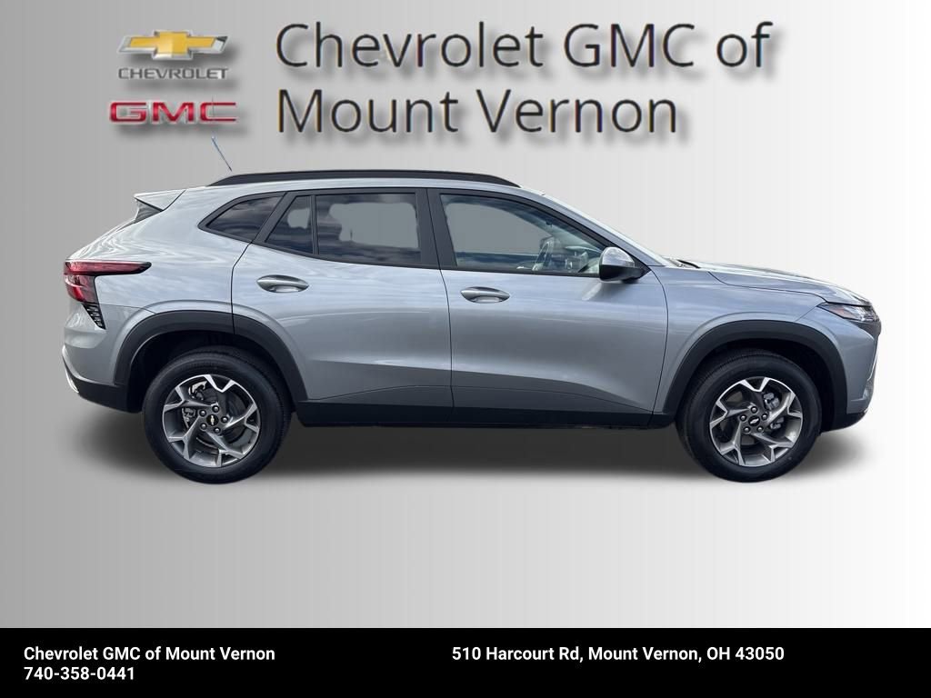 New 2025 Chevrolet Trax LT w/ LT Convenience Package image 6