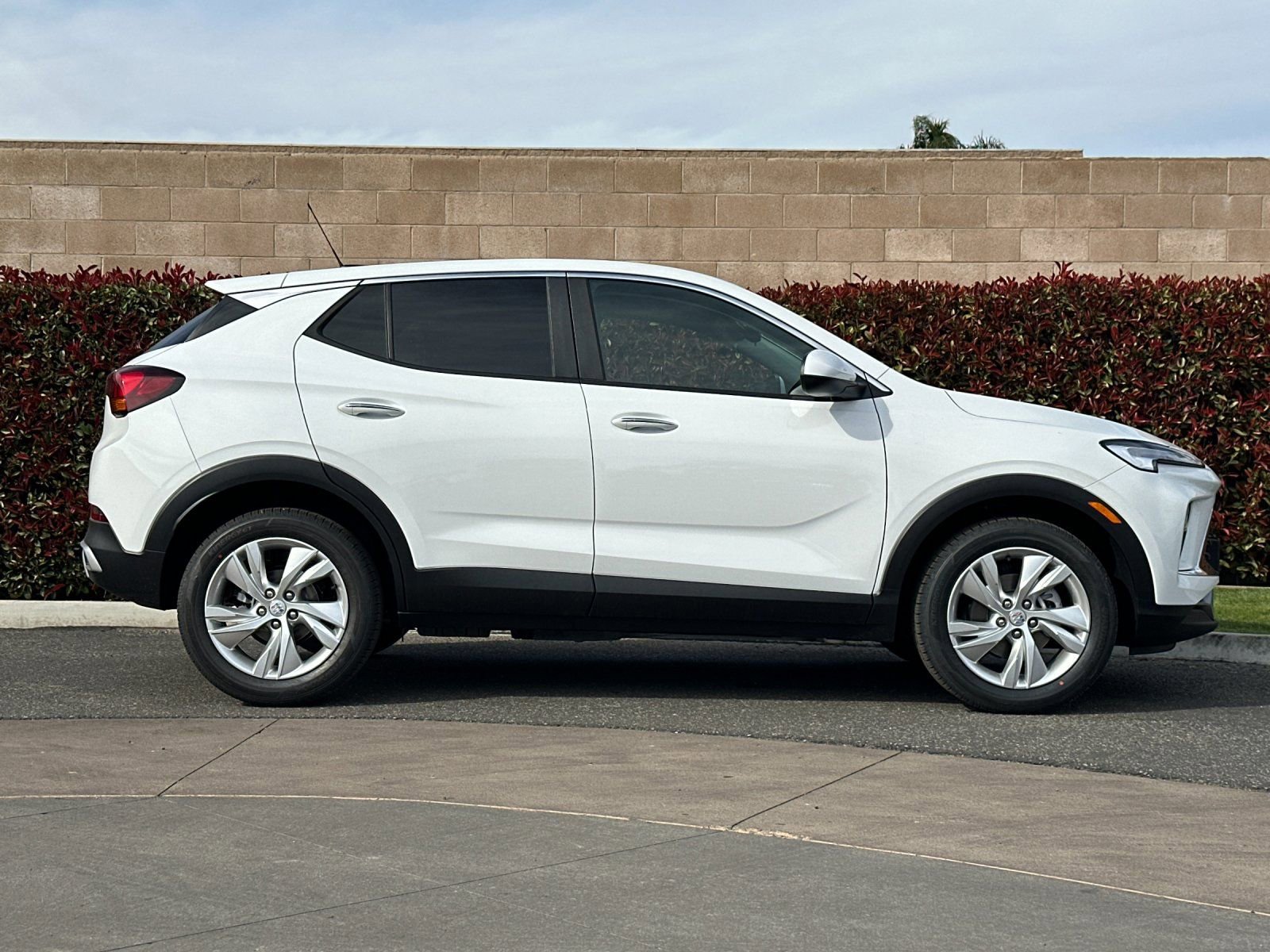 New 2026 Buick Encore GX Preferred FWD image 3