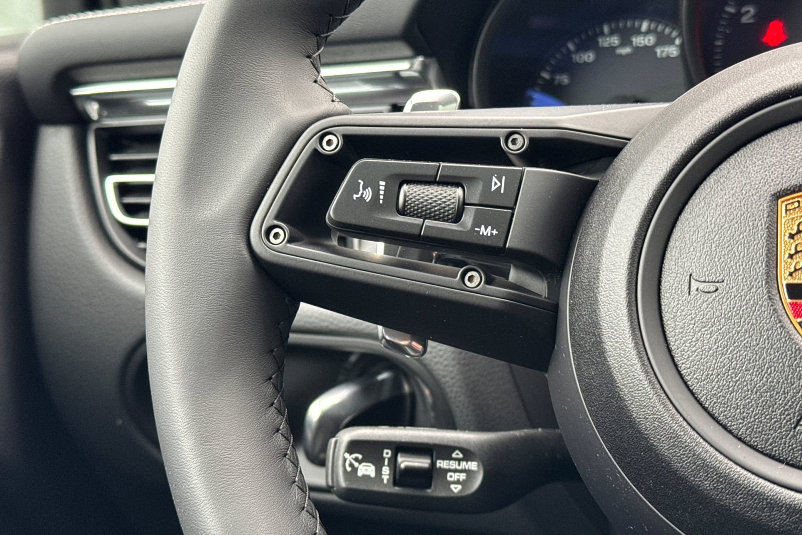 New 2025 Porsche Macan Turbo image 29