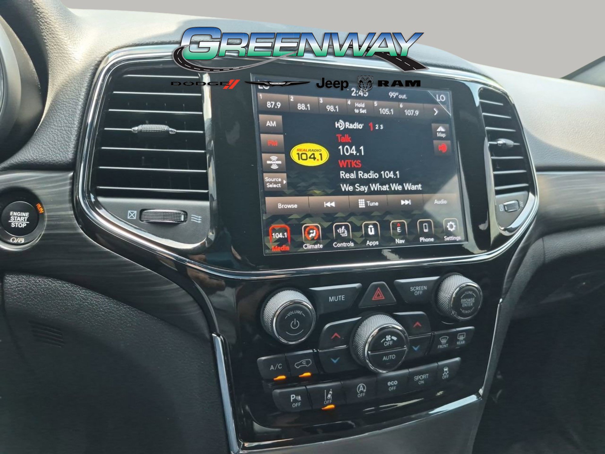 Used 2022 Jeep Grand Cherokee Laredo X RWD image 18
