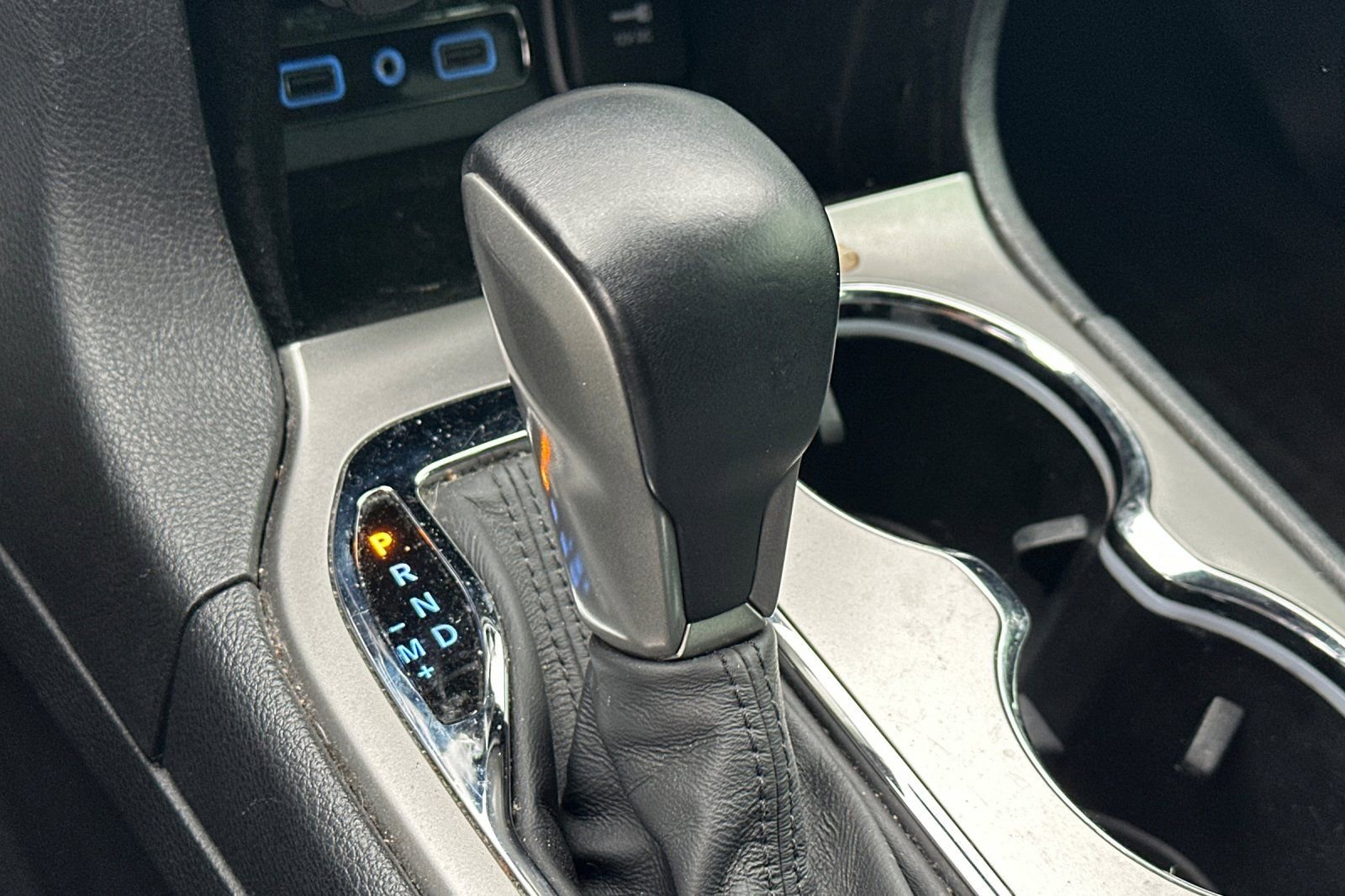 Used 2018 Jeep Grand Cherokee Limited image 34