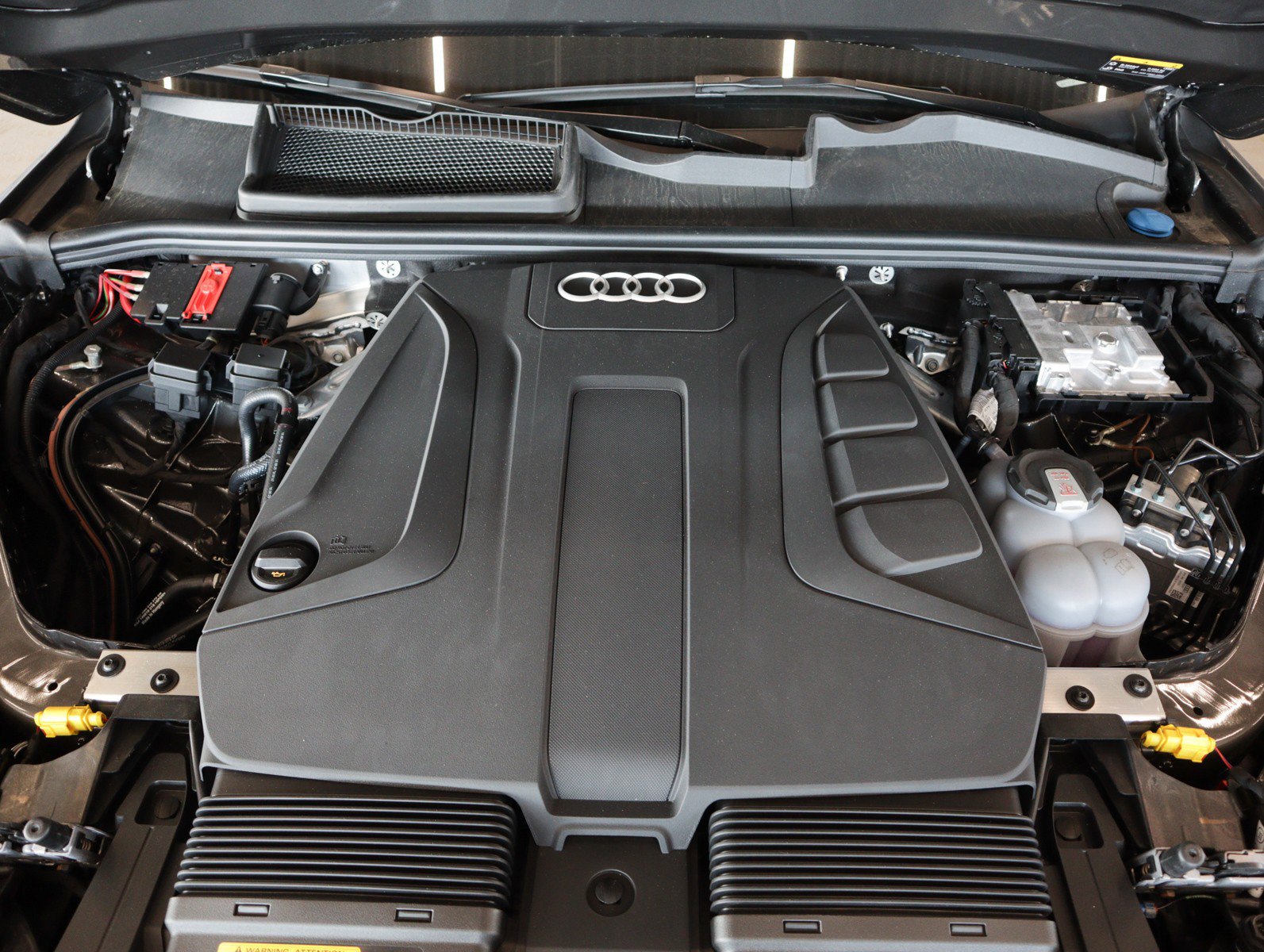 New 2026 Audi Q7 2.0T Premium image 4