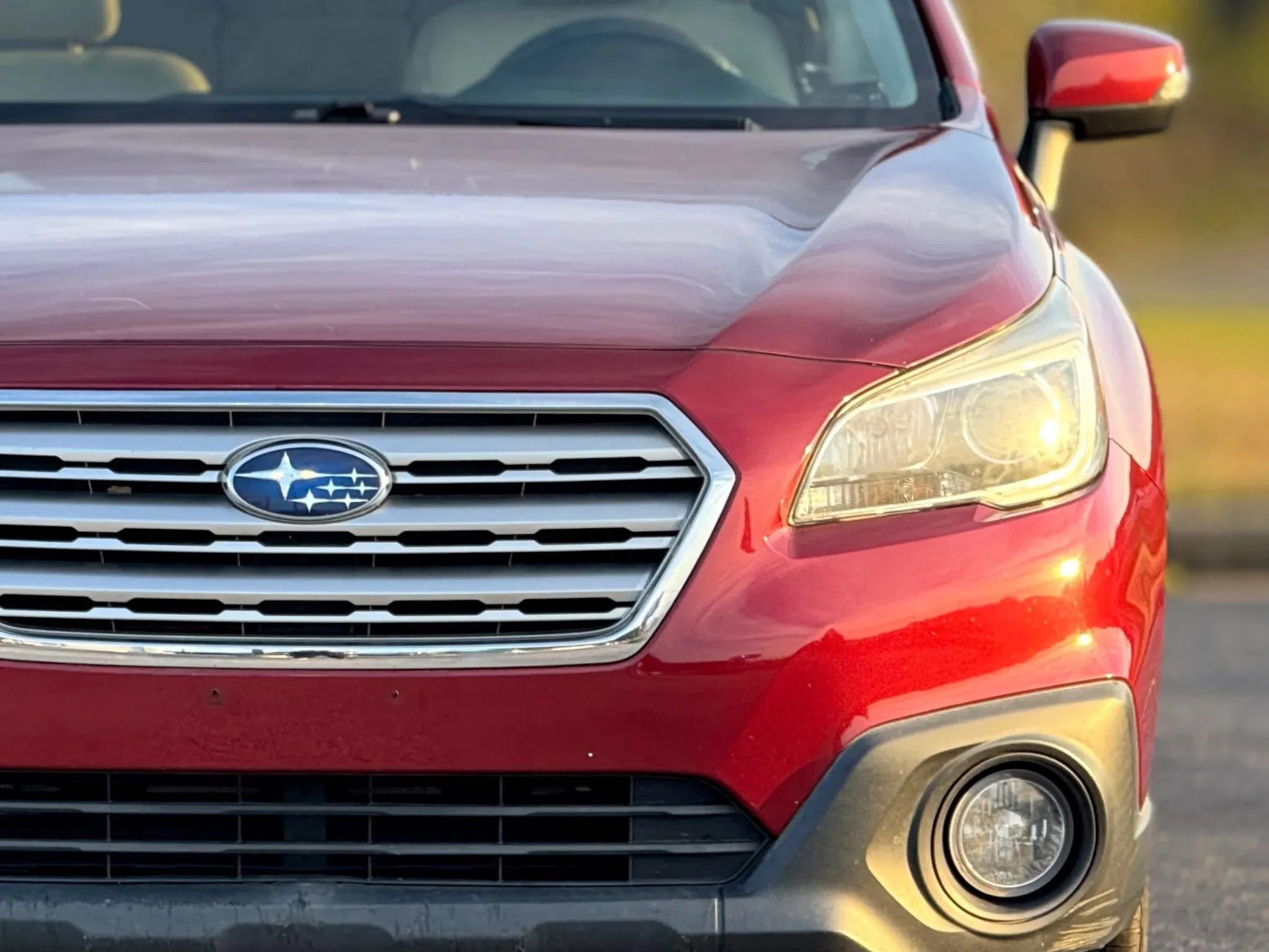 Used 2017 Subaru Outback 2.5i Premium image 12