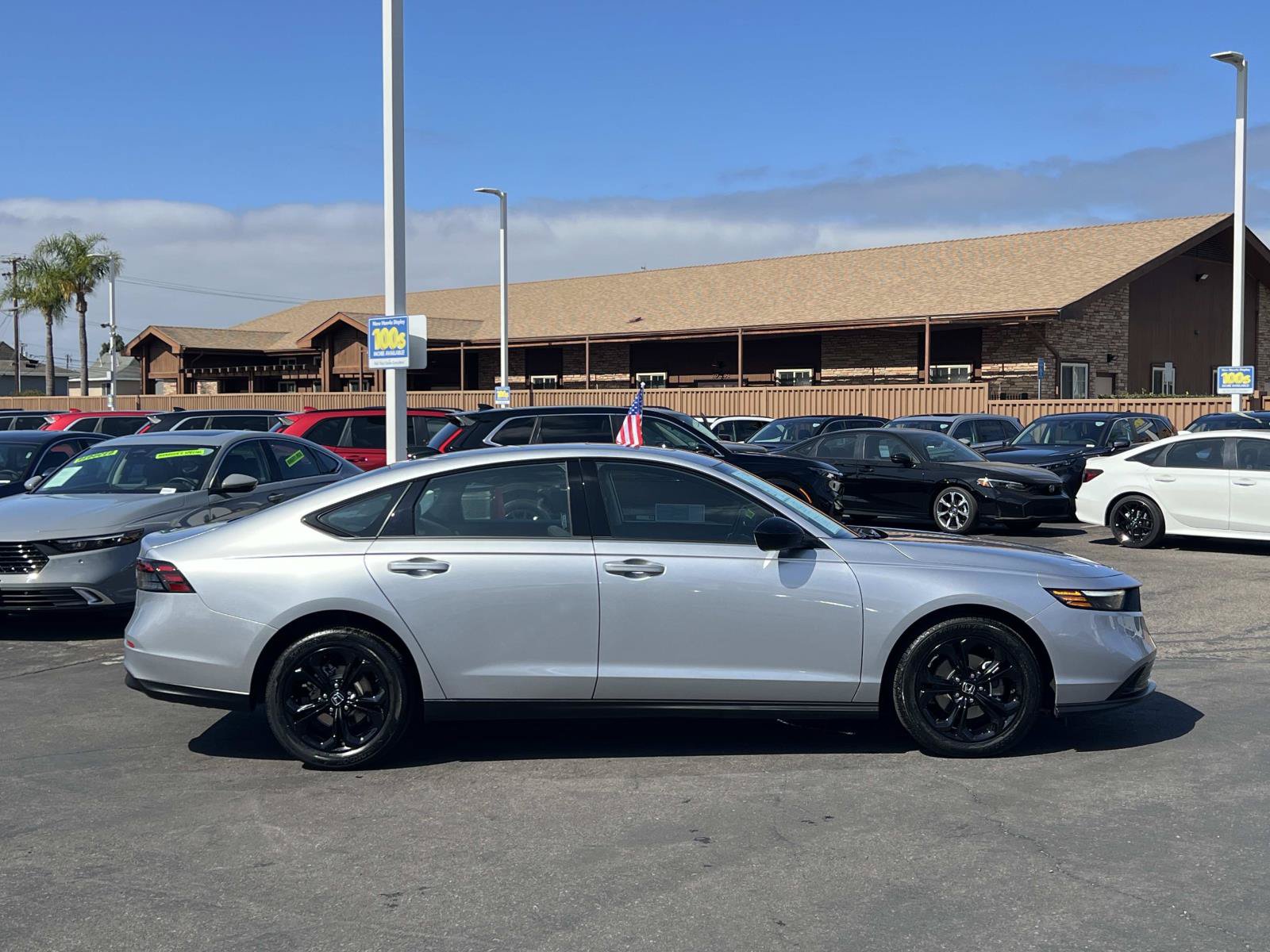 Certified 2025 Honda Accord SE image 25