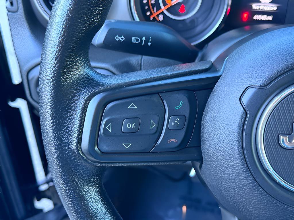 Used 2022 Jeep Gladiator Sport AWD/4WD image 15