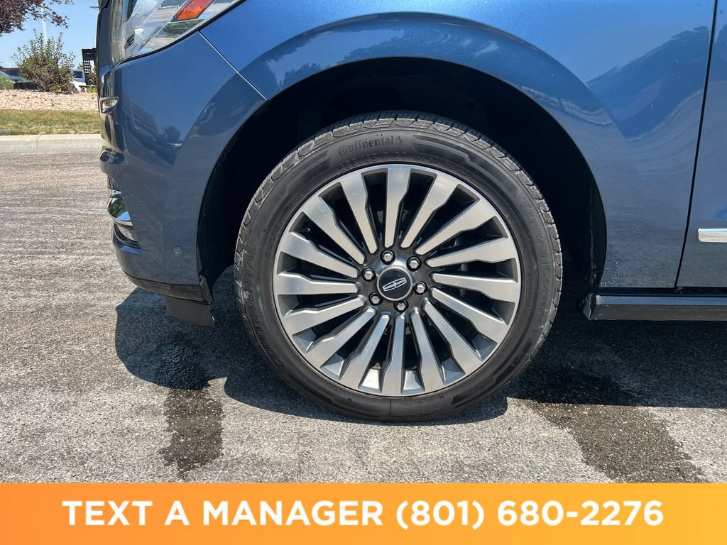 Used 2019 Lincoln Navigator Reserve AWD/4WD image 8