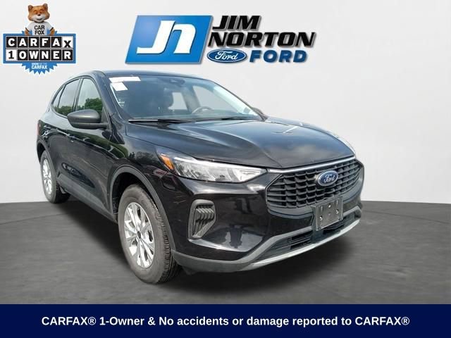 Used 2025 Ford Escape Active image 1