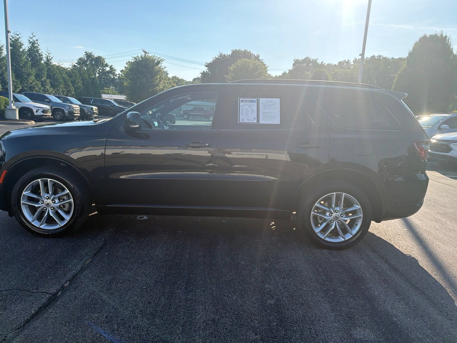 Used 2024 Dodge Durango GT AWD/4WD image 2