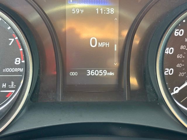 Used 2024 Toyota Camry SE image 11