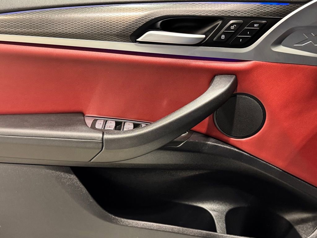 Certified 2024 BMW X3 xDrive30i w/ Premium Package image 18