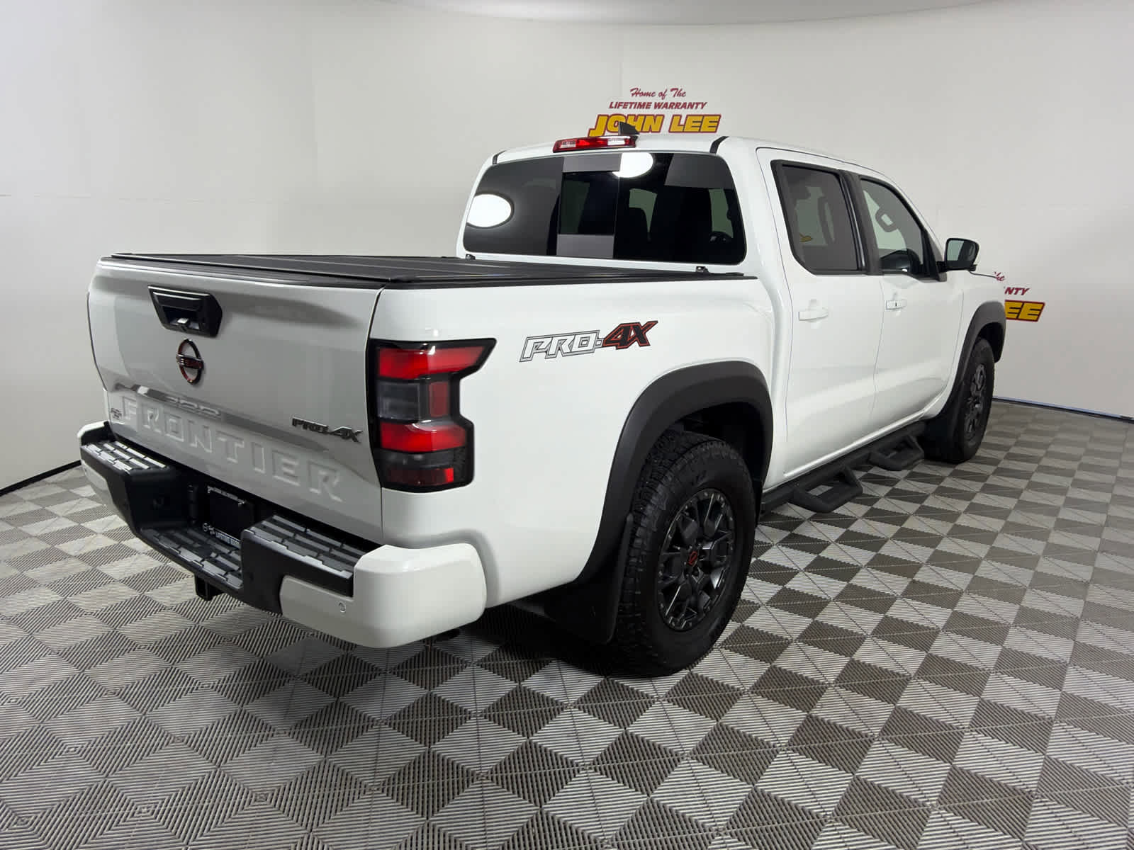 Certified 2023 Nissan Frontier PRO-4X w/ Pro-4X Premium Package AWD/4WD image 6