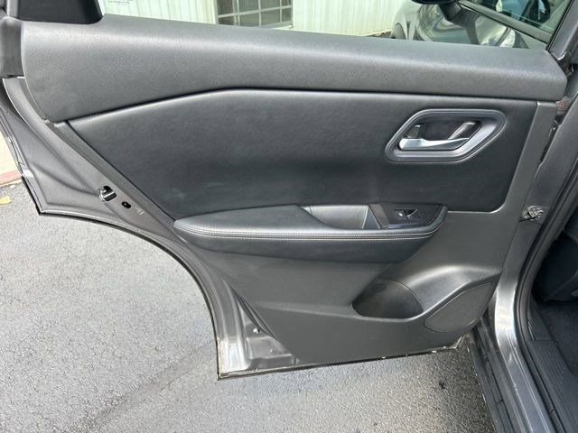 Used 2024 Nissan Rogue SV image 36