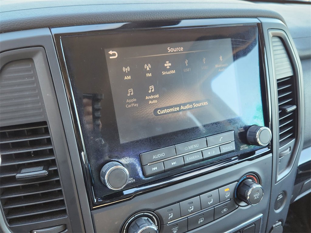 Used 2023 Nissan Titan SV image 10