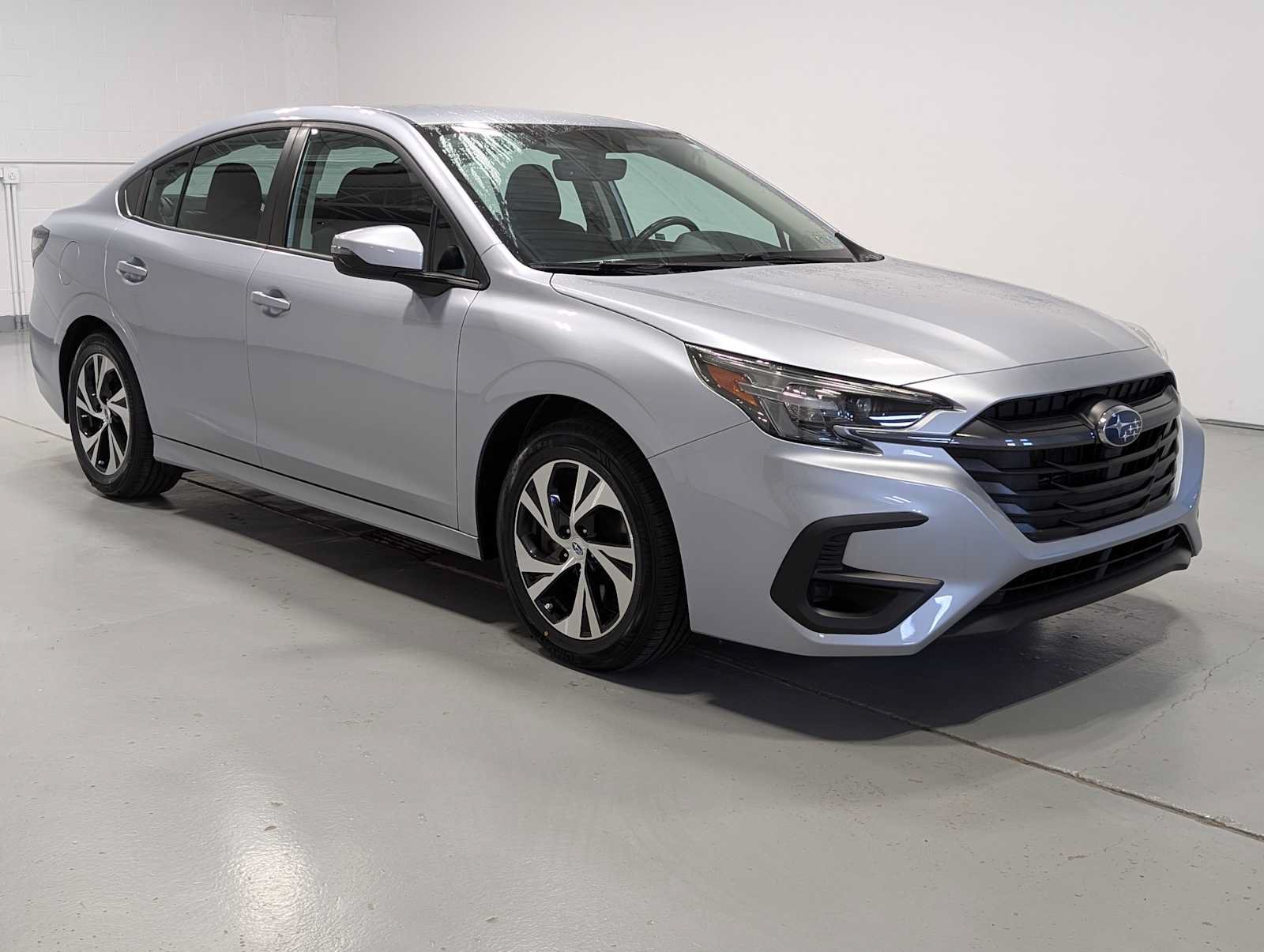 Used 2024 Subaru Legacy Premium AWD/4WD image 6