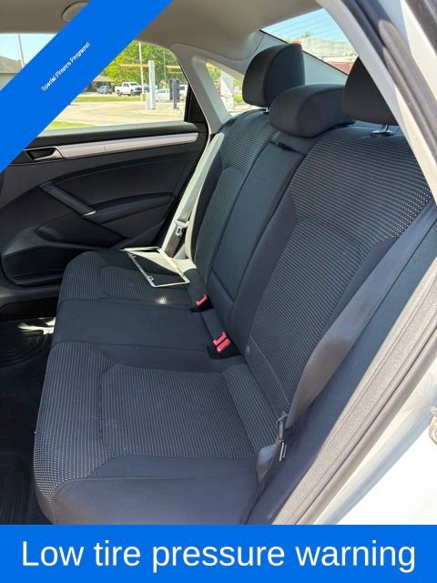 Used 2018 Volkswagen Passat 2.0T S w/ Driver Assistance Package FWD image 28
