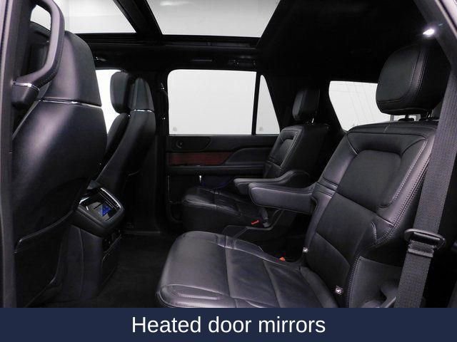 Used 2024 Lincoln Navigator Reserve image 33