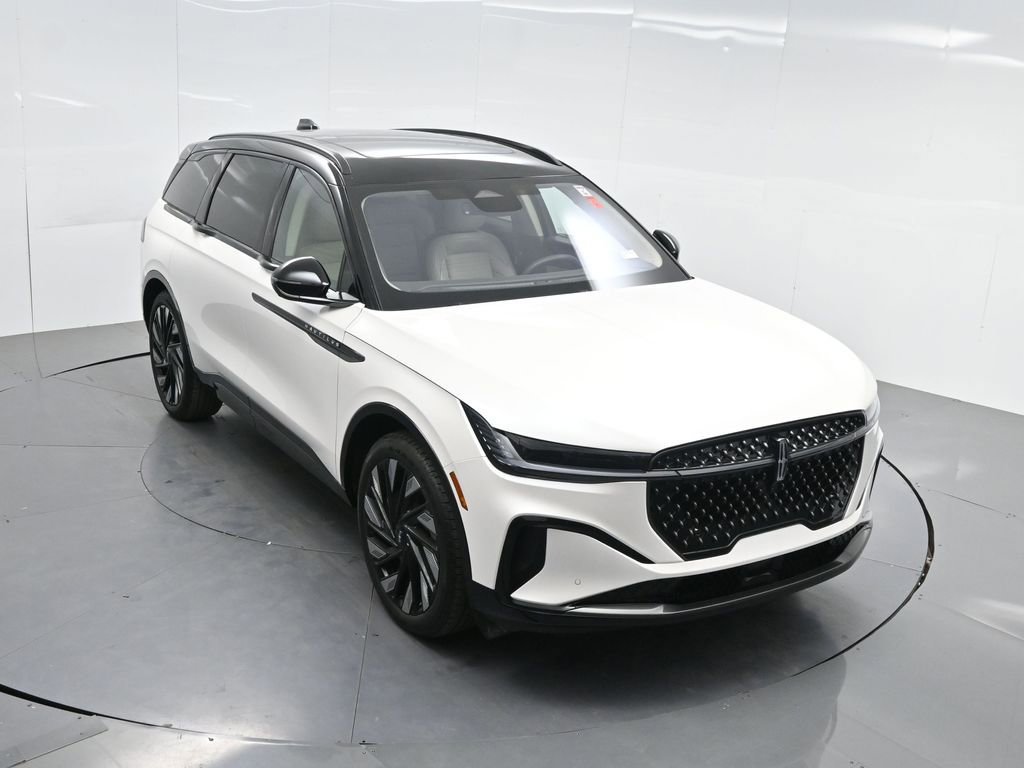 Used 2025 Lincoln Nautilus Reserve w/ Jet Appearance Package image 43