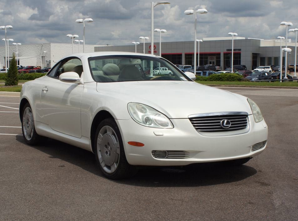 Used 2003 Lexus SC 430 Convertible RWD image 2