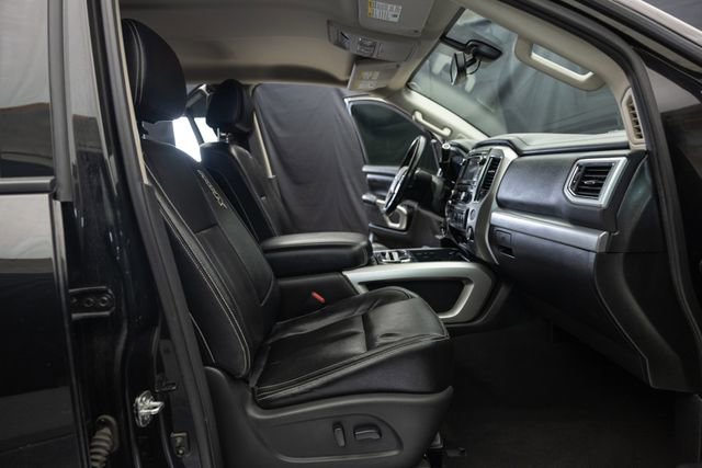 Used 2019 Nissan Titan PRO-4X w/ Pro-4x Convenience Package image 22