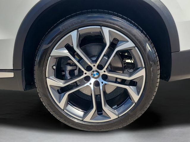 Used 2025 BMW X5 xDrive40i AWD/4WD image 33