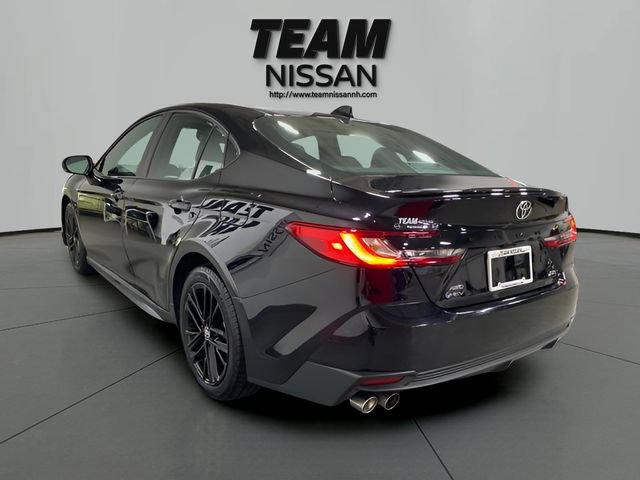 Used 2025 Toyota Camry SE w/ Convenience Package AWD/4WD image 4
