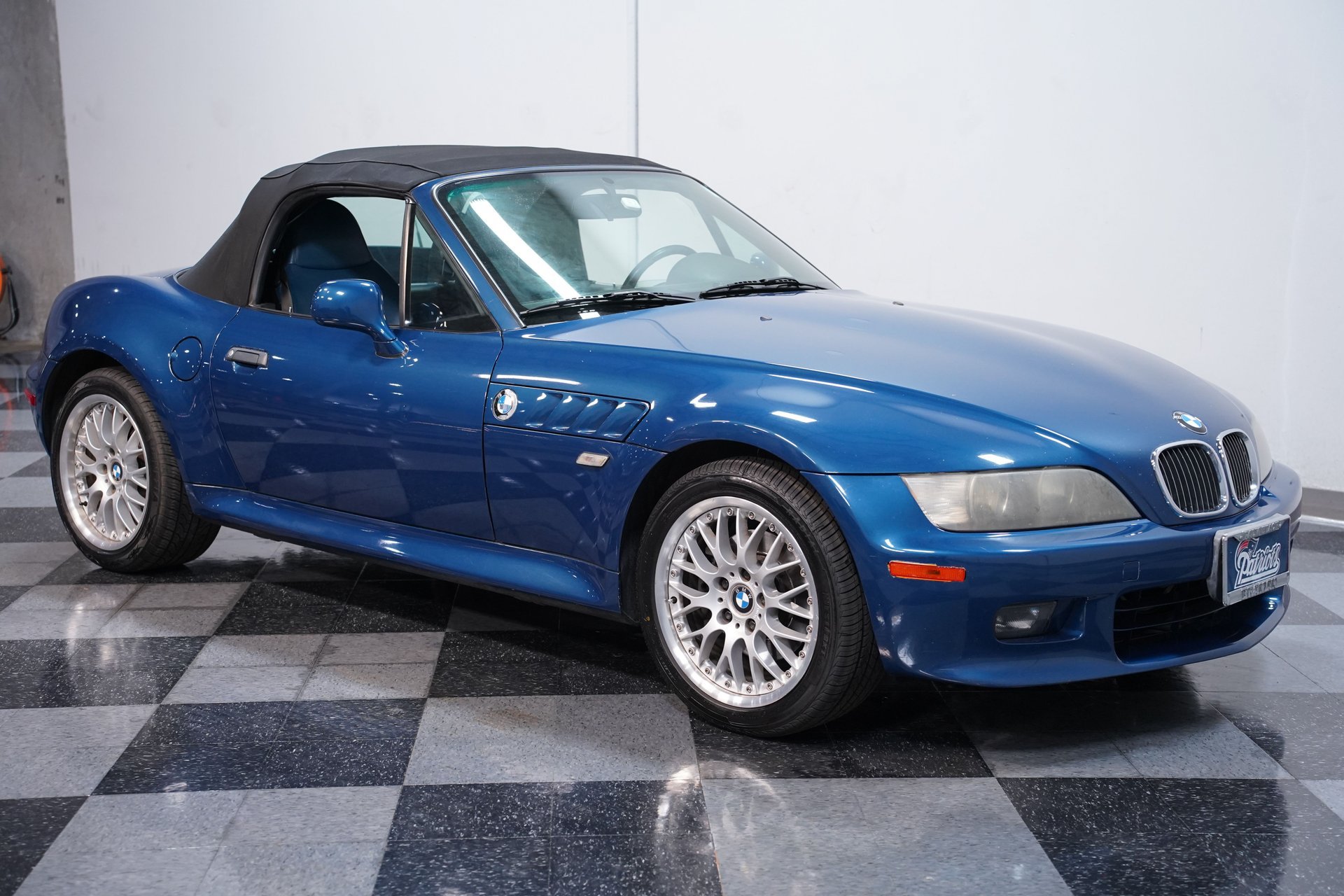 Used 2001 BMW Z3 3.0i RWD image 13