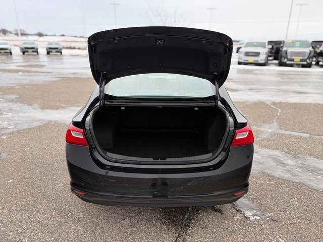 Used 2024 Chevrolet Malibu LT image 11