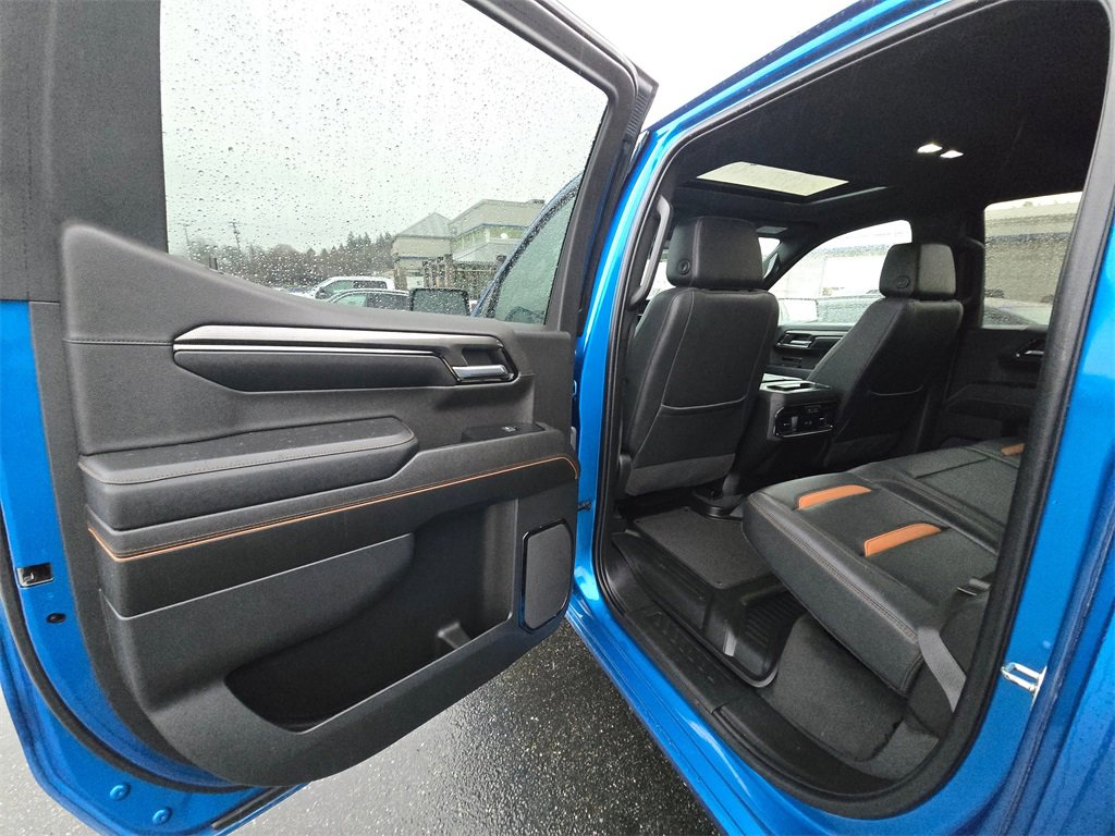 Certified 2023 GMC Sierra 1500 AT4 w/ Technology Package image 11