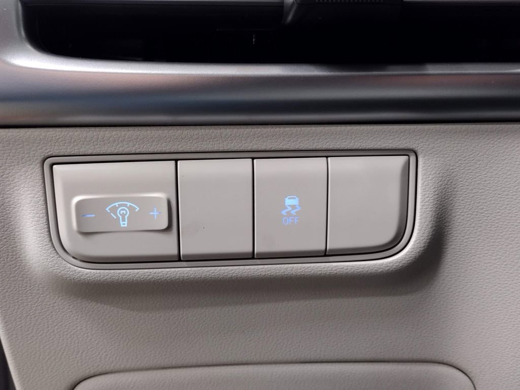 New 2026 Hyundai Tucson SE image 19