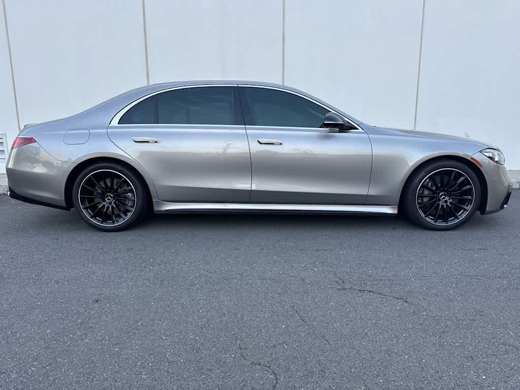 Used 2022 Mercedes-Benz S 580 4MATIC Sedan image 5
