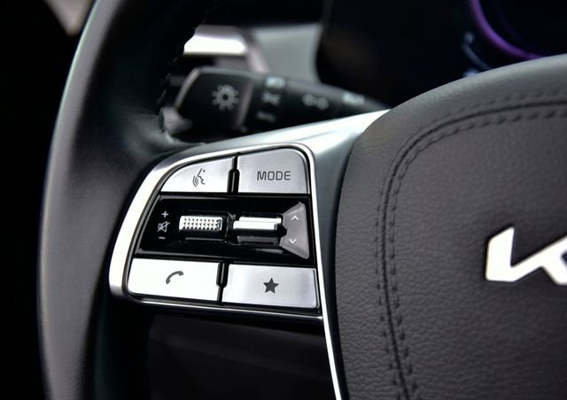 Used 2022 Kia Telluride S image 18