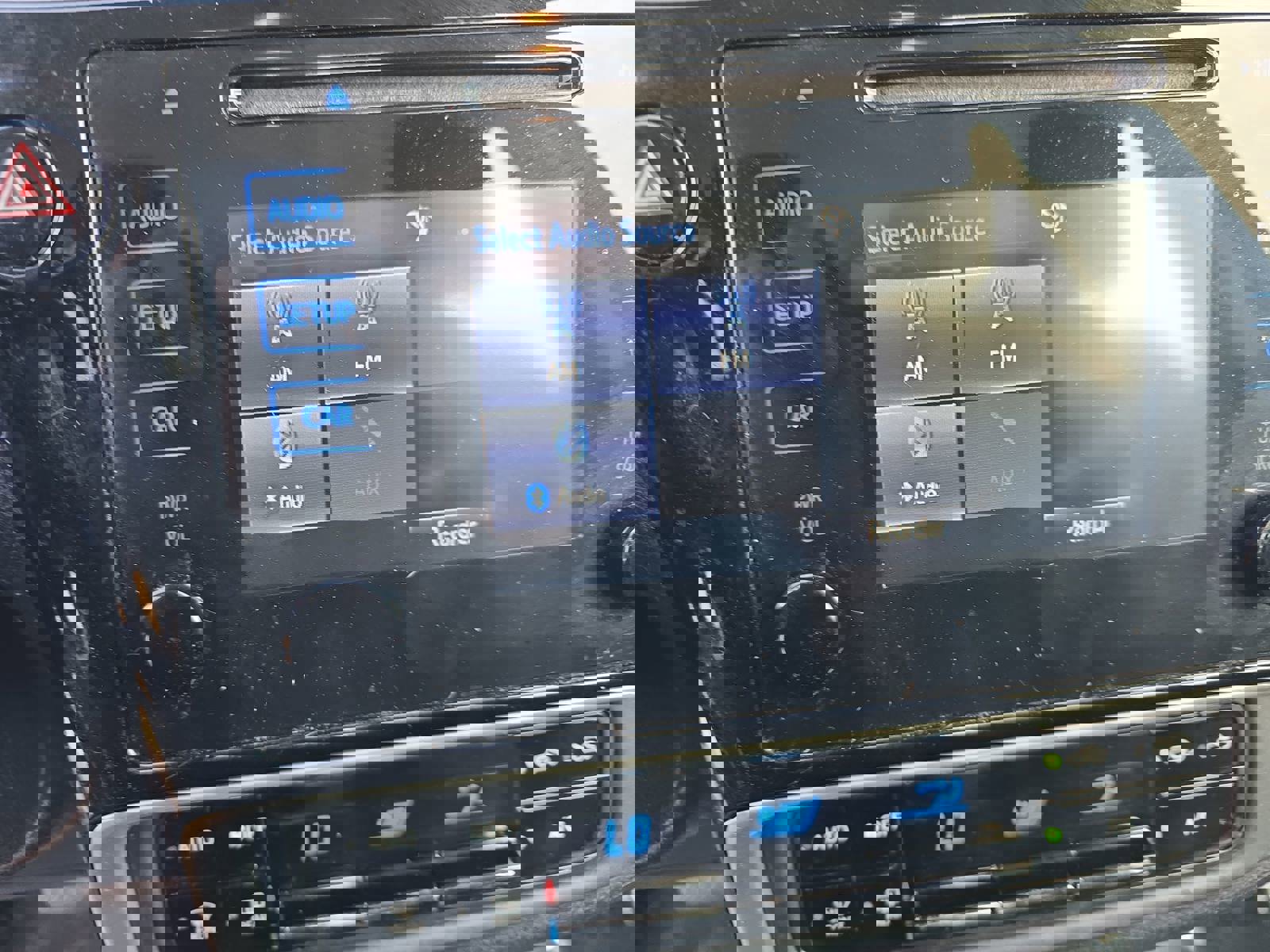 Used 2017 Toyota Corolla L image 22