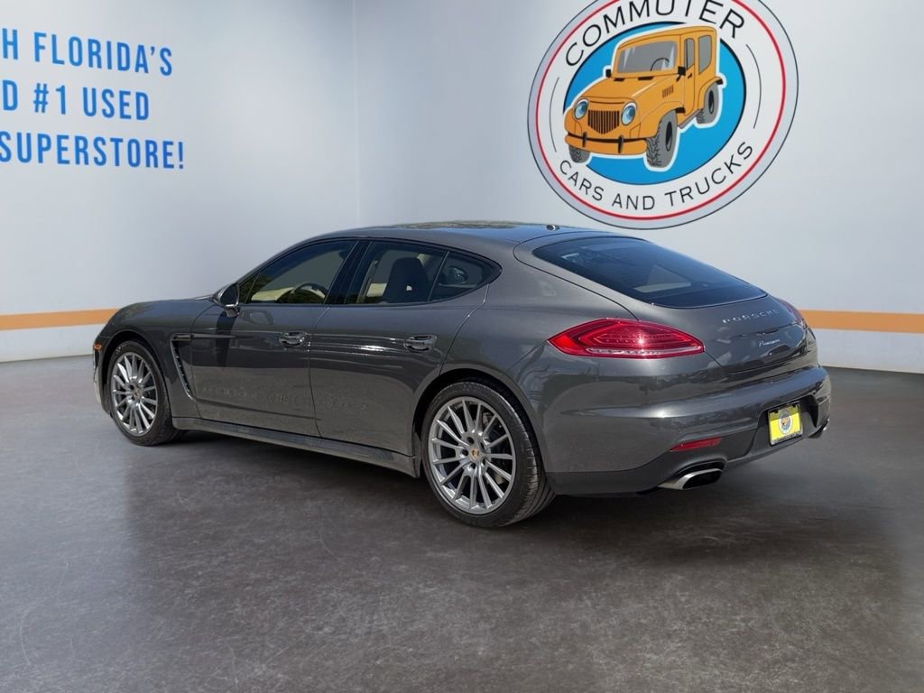 Used 2014 Porsche Panamera RWD image 4