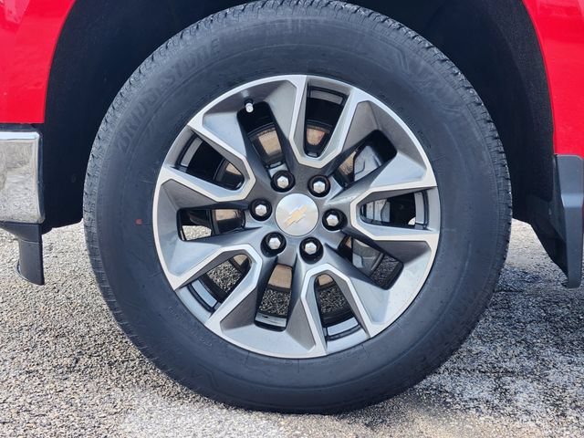 Used 2023 Chevrolet Silverado 1500 LT AWD/4WD image 10